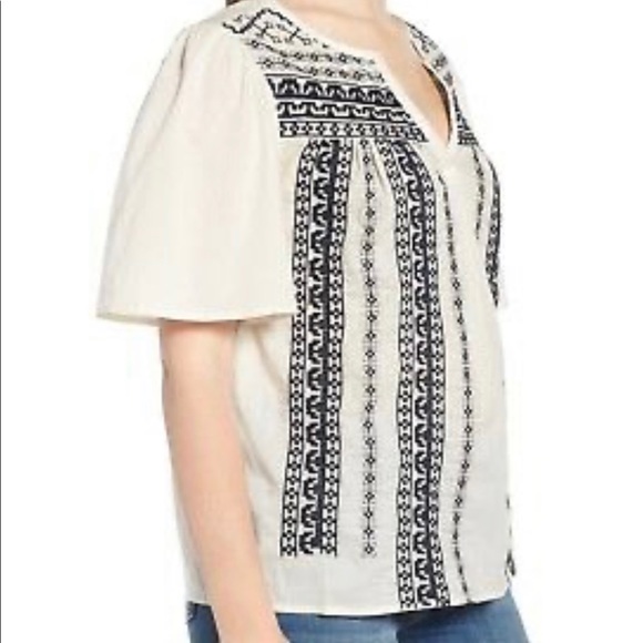 Hinge Peasant Top Size Medium White Blue Boho - Picture 4 of 7